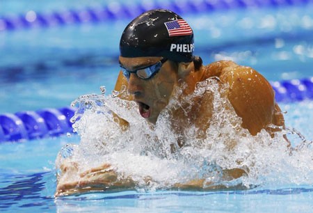 Michael Phelps đã có sự khởi đầu tệ hại. Ảnh: Daylife